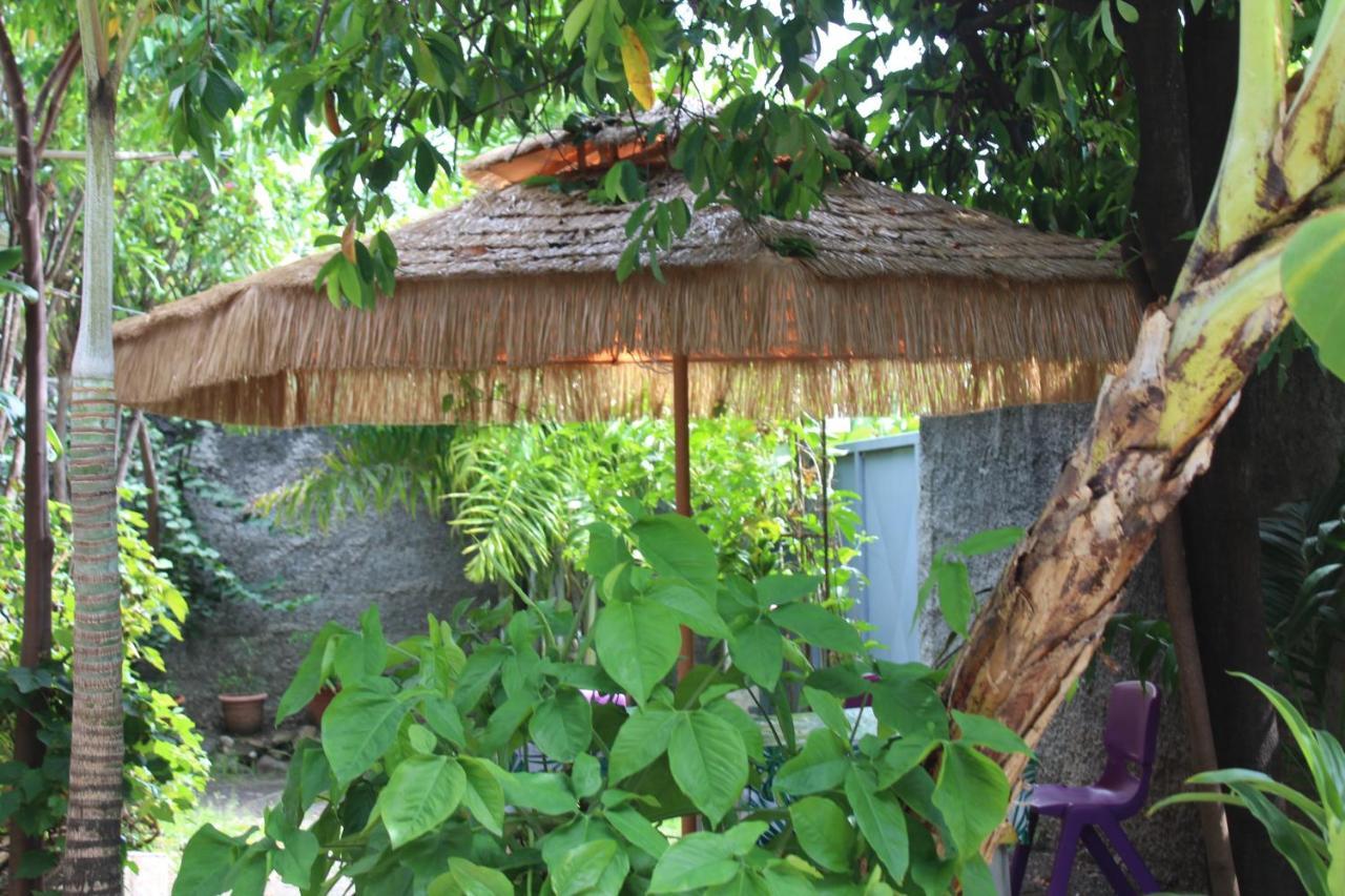 Hime Lodge Papeete  Buitenkant foto
